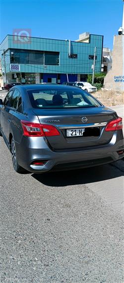 نیسان سێنترا